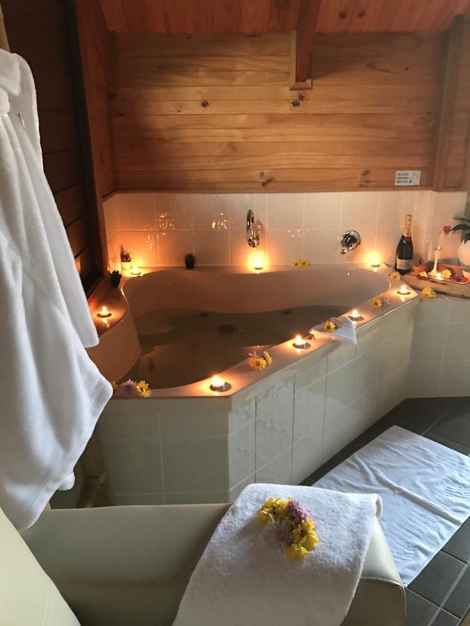 Casagrande Resort & Day Spa Bilambil Heights Bagian luar foto